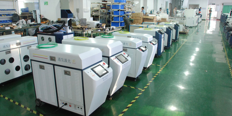 通發(fā)激光TFL-80PF<a href='http://www.u3158.cn/product/2.htm' class='text_a'>光纖<a href='http://www.u3158.cn' class='text_a'>激光焊接機(jī)</a></a>